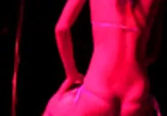 Feticista lavare le film amatoriali porno italiani gratis gambe sottili in piscina in collant neri
