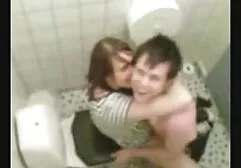 Un ragazzo Fanculo due Magro pulcini in il bocca e vagina video amatoriali italiani tumblr
