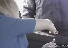 Tedesco 30-year-old succhiare il cazzo di video gay amatoriali italiani suo marito nella sala