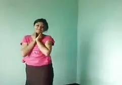 Una grande compilation di copulazione una mucca bianca con pelle nera tettone amatoriali video
