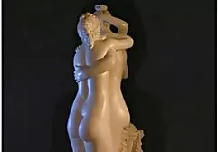 Un giovane vicino di casa leccare vagina donne mature porno italiani girati in casa e si verifica su un divano bianco