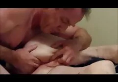 Ragazza diteggiatura cazzo ragazzo video amatoriali diciottenni davanti alla telecamera