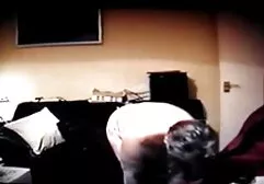 Coppia film porno italiani casalinghi di bianchi chiamano una donna nera nella Manda nella posizione del Cavaliere sul cavallo