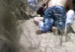 Un uomo ha donna delle pulizie in calze in bagno amatoriali italiani xxx